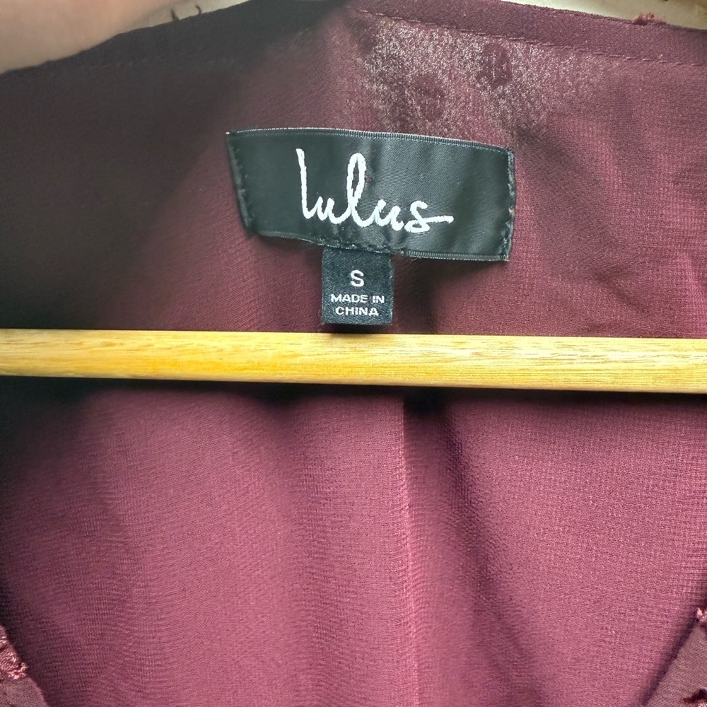 NWT Lulus Brilliant Love Burgundy Swiss Dot Long Sleeve Skater Dress Size Small - Picture 4 of 5